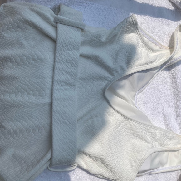 White bathing suit. Just bought new in April. - Picture 5 of 7